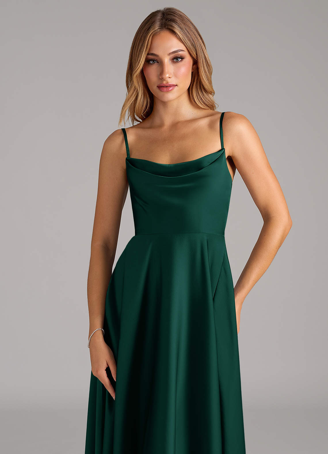 Elle-AZ62356129