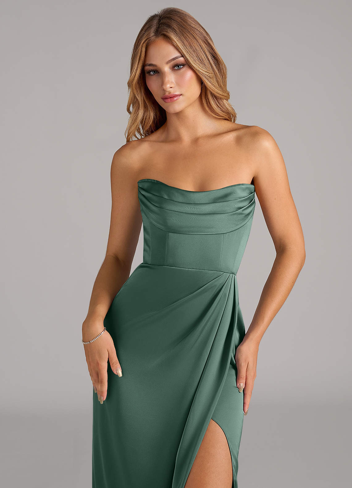 Johana-AZ66725033