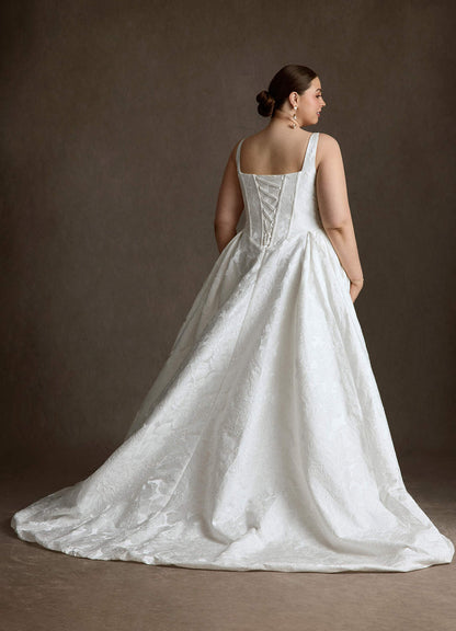 Delvina-AZ26930124