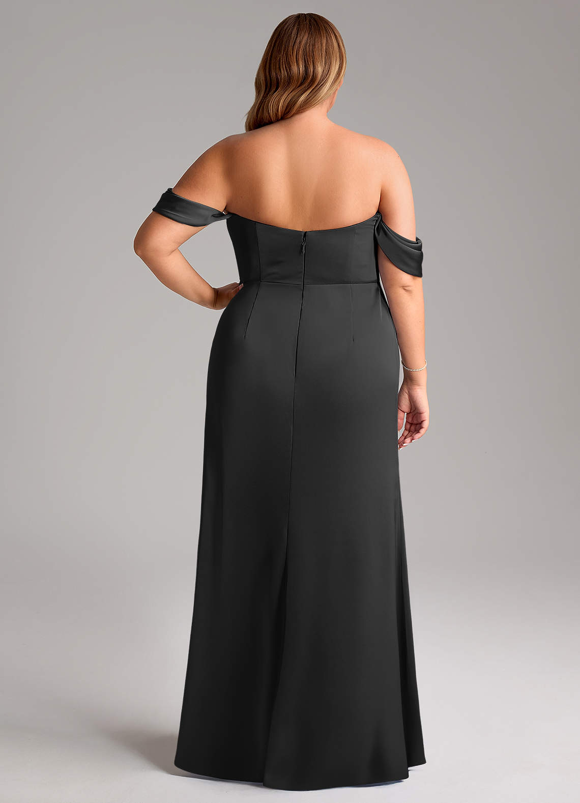 Saige-AZ29069420